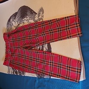 High-waisted plaid pants